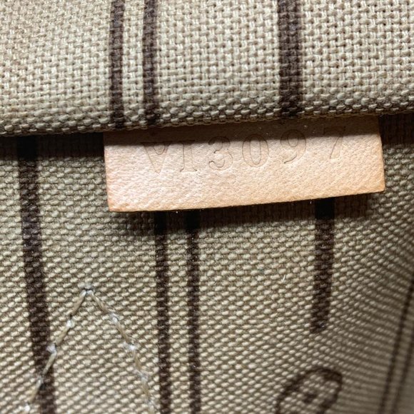 AUTH LOUIS VUITTON MONOGRAM NEVERFULL MM TOTE BAG - Picture 15 of 16